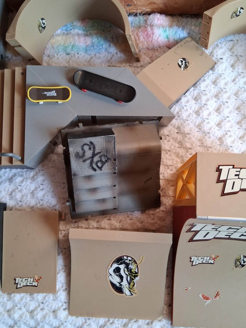 TECH DECK SKATEBOARD PARK--BUNDLE OF 15 - Picture 3 of 5